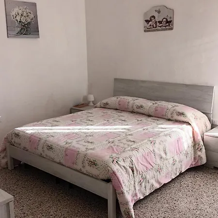 La Casetta Di Angela Bed & Breakfast *